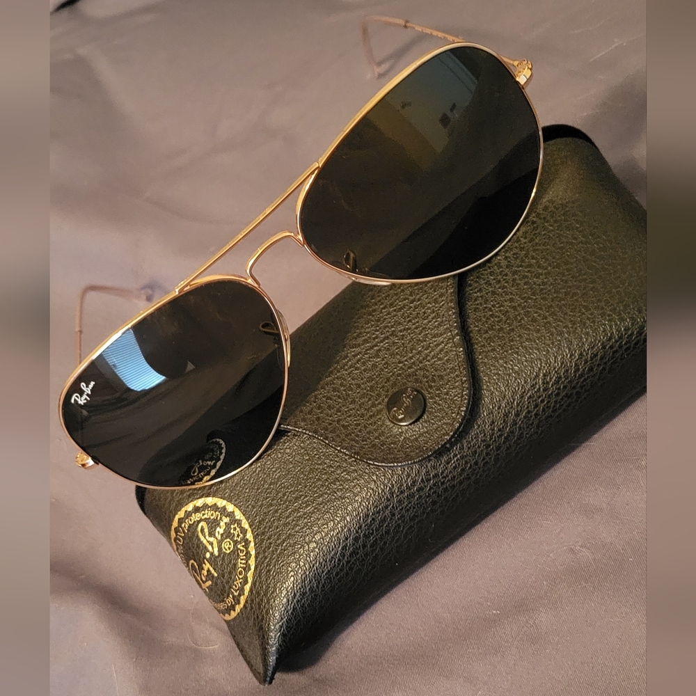Ray-Ban unisex aviators